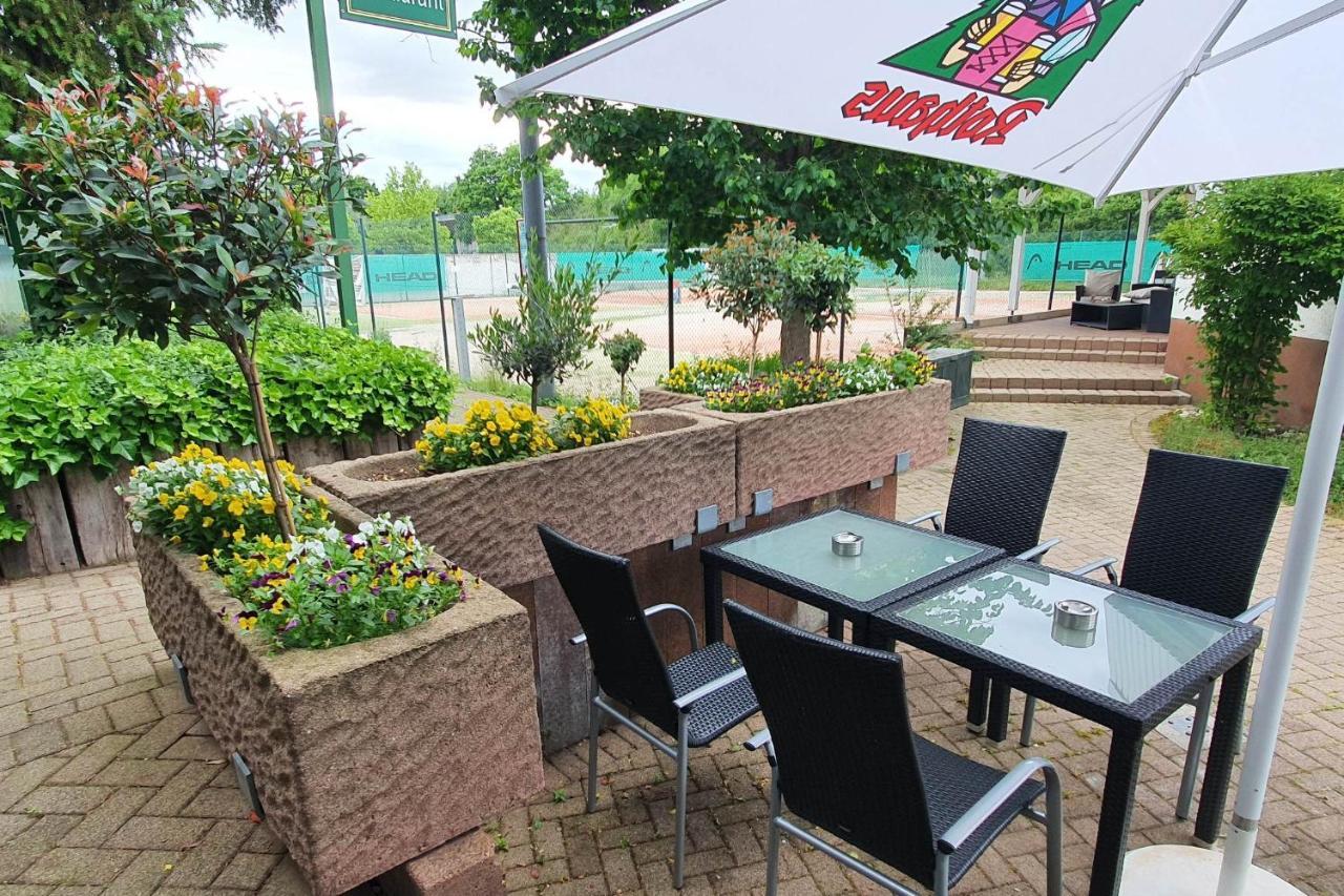 Sport Hotel 肯青根 外观 照片